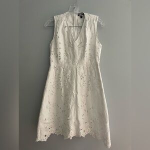 Theory Women’s Jemion E Embroidered Eyelet Dress Size 6 White Linen Fit & Flare